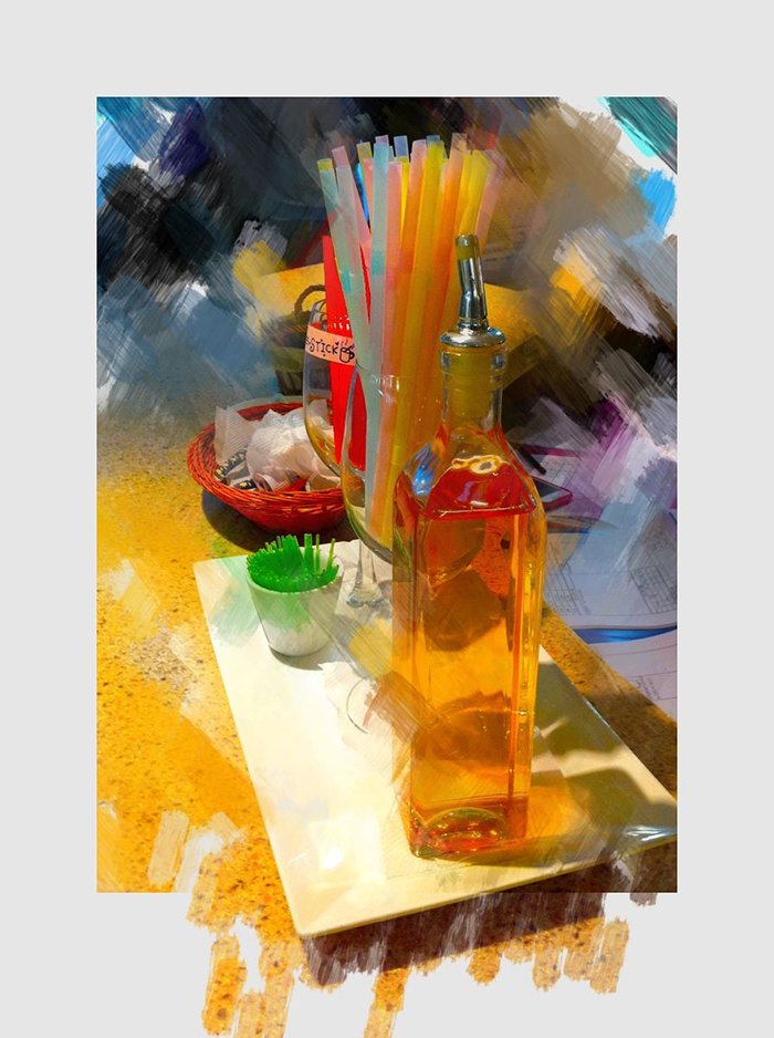 photoViva app draw on pictures of a bottle with oil